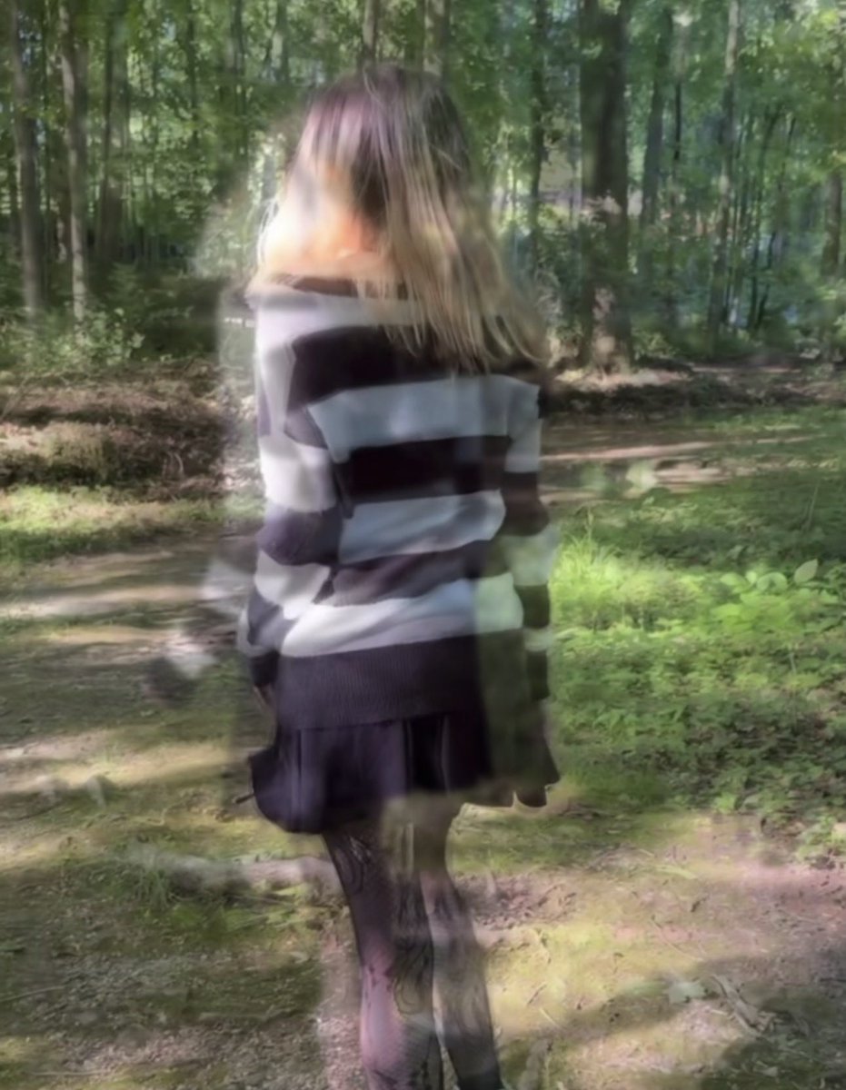 l0v3lyx0's tweet photo. this a ss from a live photo
i neeed to know how to edit my photos to look like this https://t.co/FpzoZv33WS