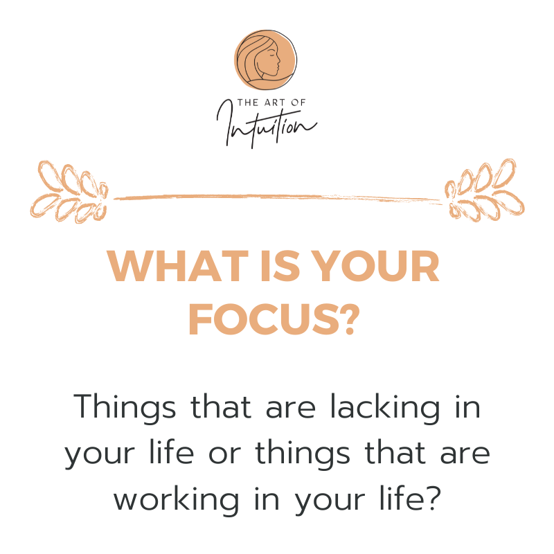 IntuitiveNature's tweet photo. 🎨 What is your Focus?  Are you focusing on the negative things in life or looking at the positives? We can only change the way we think about something so what are you thinking positive or negative? #TheArtofIntuition #IntuitiveNature #SusanJaneTheIntuitist #Spirituality 💕 https://t.co/twO3XscJLl