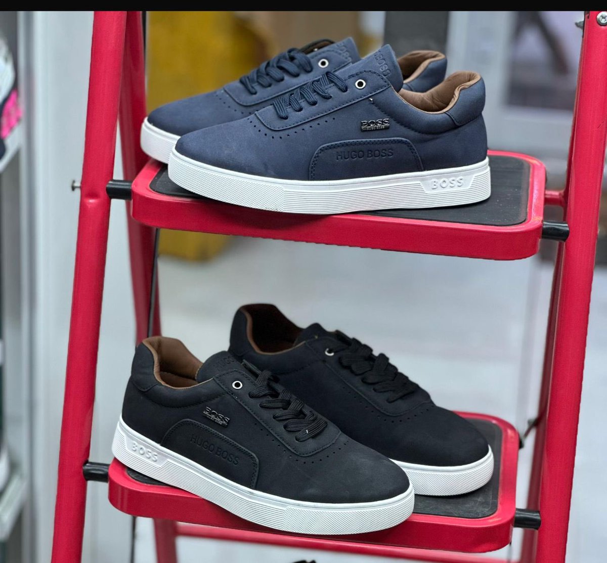 QueenOnlineBiz's tweet photo. Naomba Repost🙏

#VIATU BORA🔥🛍️

✅Size   40/41/42/43/44/45

✅Bei      75,000/=

https://t.co/j9XGg8BmWa
📍Kariakoo https://t.co/gLHZEslGef