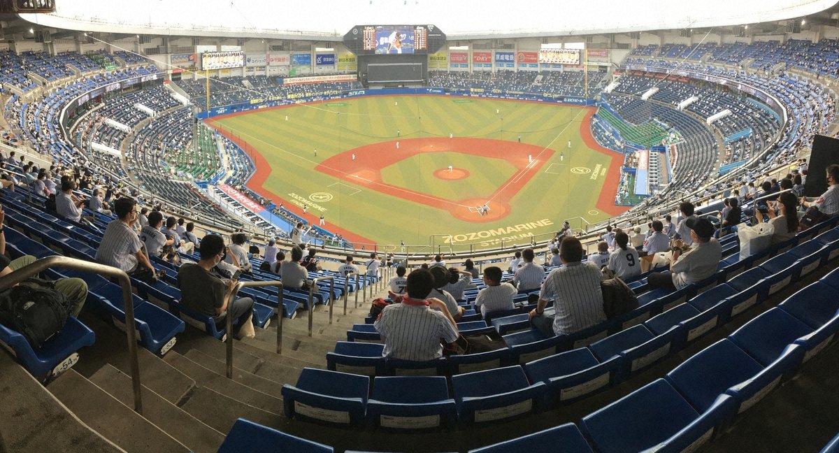 livedoornews's tweet photo. 【協定書締結】ロッテ新球場はドームに、千葉市・ロッテ・イオンモールが三者協定
https://t.co/EDSzk3ZssC

新球場は近隣の幕張メッセ駐車場に建設予定。当初は屋外型の球場を想定したが、ファンの意見やロッテ側の要望もあって屋内型（ドーム化）を検討。開場は2034年を目標としている。 https://t.co/YDwndQ16aN