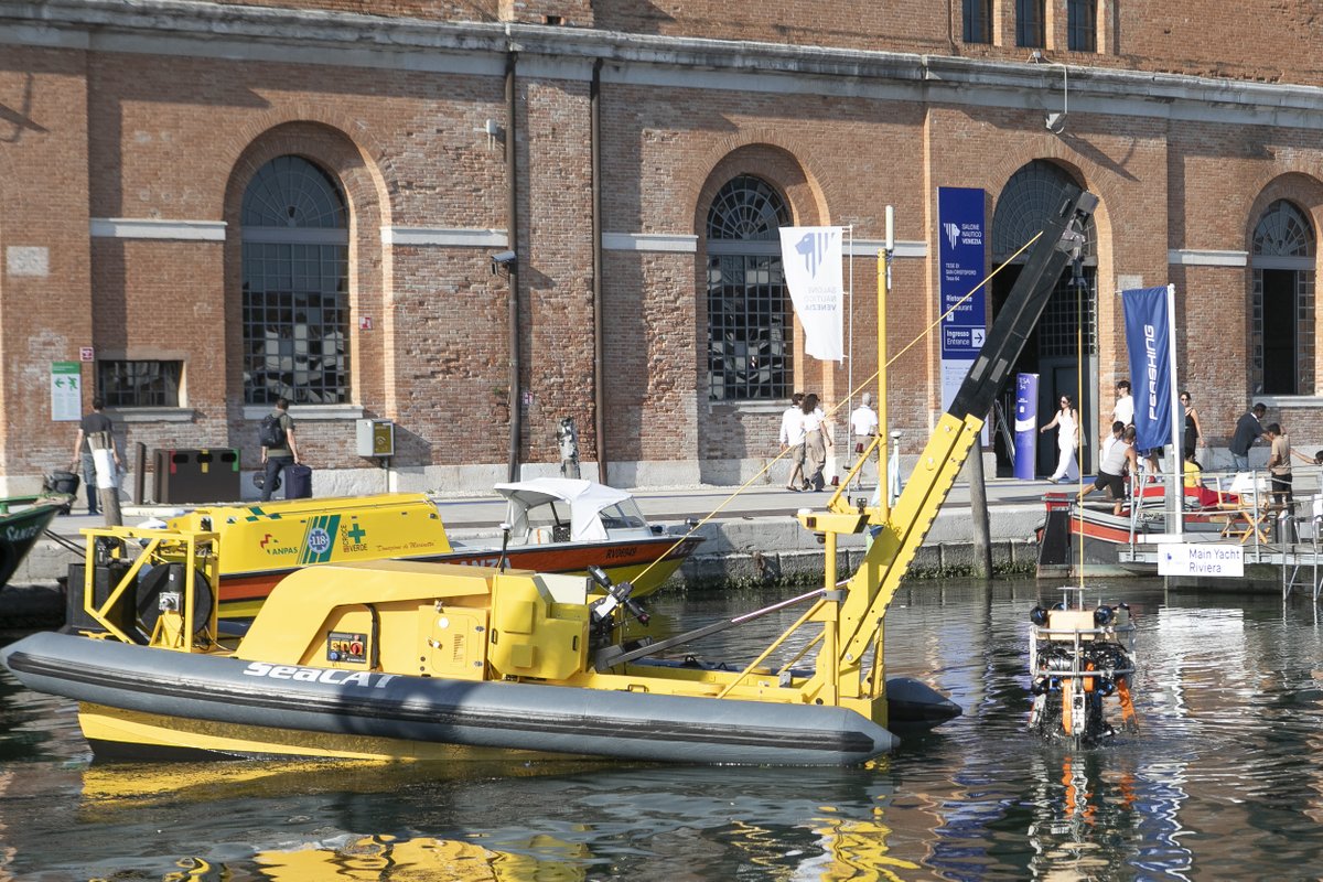 seaclearproject's tweet photo. 🌊 Venice hosted the 6th International Workshop on Marine Litter Monitoring, Removal and Blue Circular Economy. 65+ participants joined discussions on marine litter, policy and innovation.
The event concluded with a live SeaClear demonstration in the Arsenale basin.
#SeaClear2 https://t.co/0wh0jUIKkj