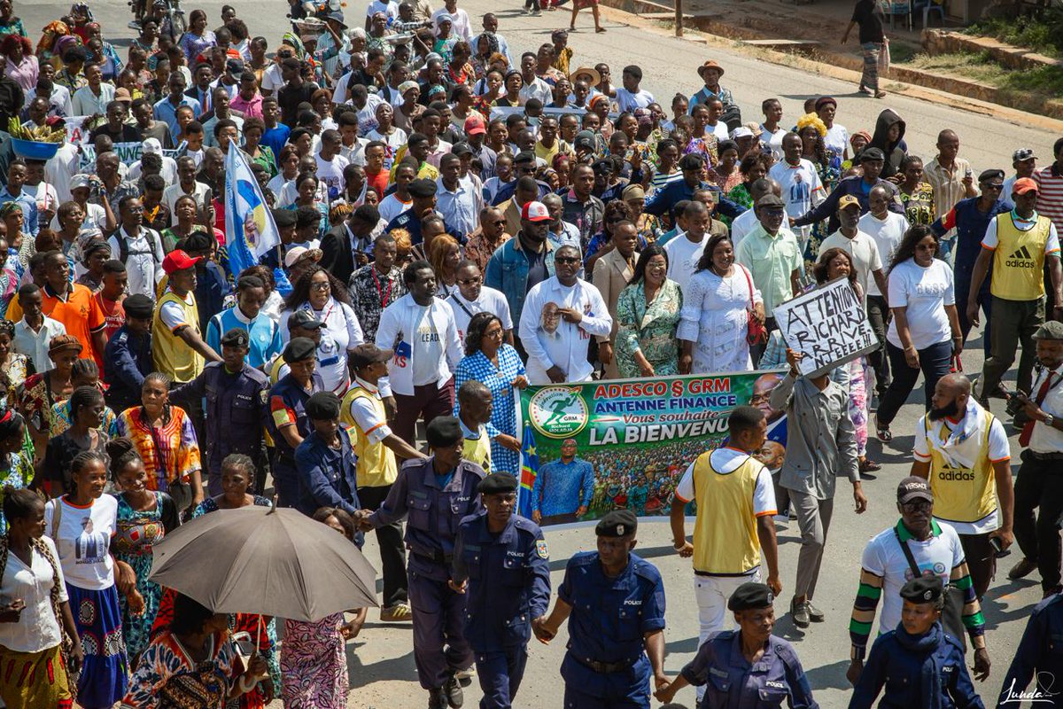 BaluLongin's tweet photo. Démonstration de force de la jeunesse engagée !

Le 30 mai à Mbuji-Mayi, Clément-Pascal Lukoro,CP de la (CFVJP) et Richard Moledja, CP du (GRM), cadres de l'ADESCO, parti cher au Haut Représentant du Chef de l'État, Son Excellence Tony Kanku Shiku, https://t.co/a95NuTqtWm
