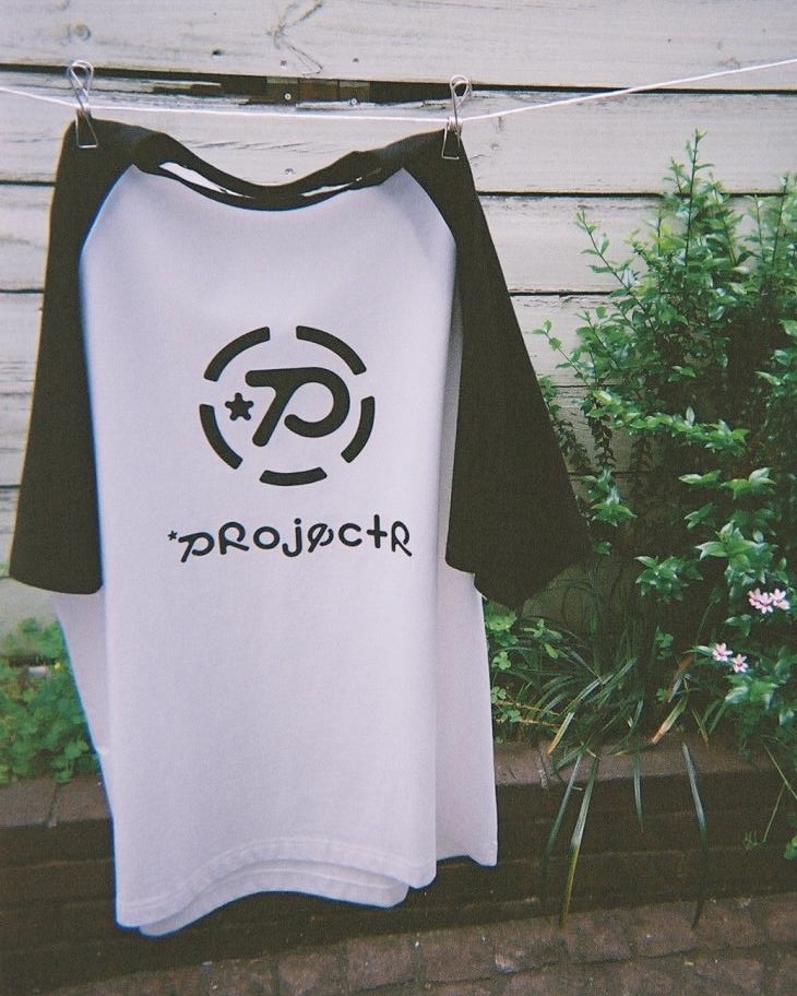 projectr___'s tweet photo. *p(R)ojectR® CIRCLE LOGO COLLECTION
■Unisex Color Circle Logo Tee
PRICE:¥7,480(税込)
COLOR:Green, Black, Blue, Red
SIZE : S, M, L, XL
※現在『Red』は完売しております。
【ONLINE】
https://t.co/bkR0fDsqWK
#THERAMPAGE
#projectr https://t.co/FbO0ngGCkW