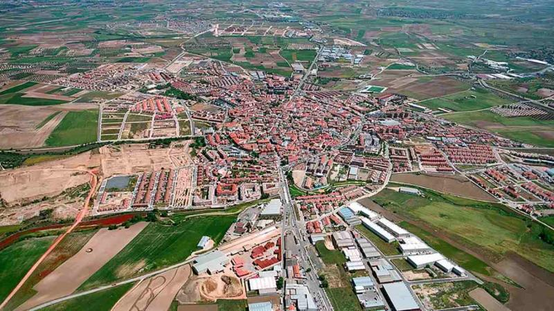 CatDespoblacion's tweet photo. Castilla-La Mancha gana casi 5.000 habitantes en las zonas despobladas cinco años después de su ley pionera via @El_Plural https://t.co/frRIaaz95r https://t.co/WaCDbTxYTI