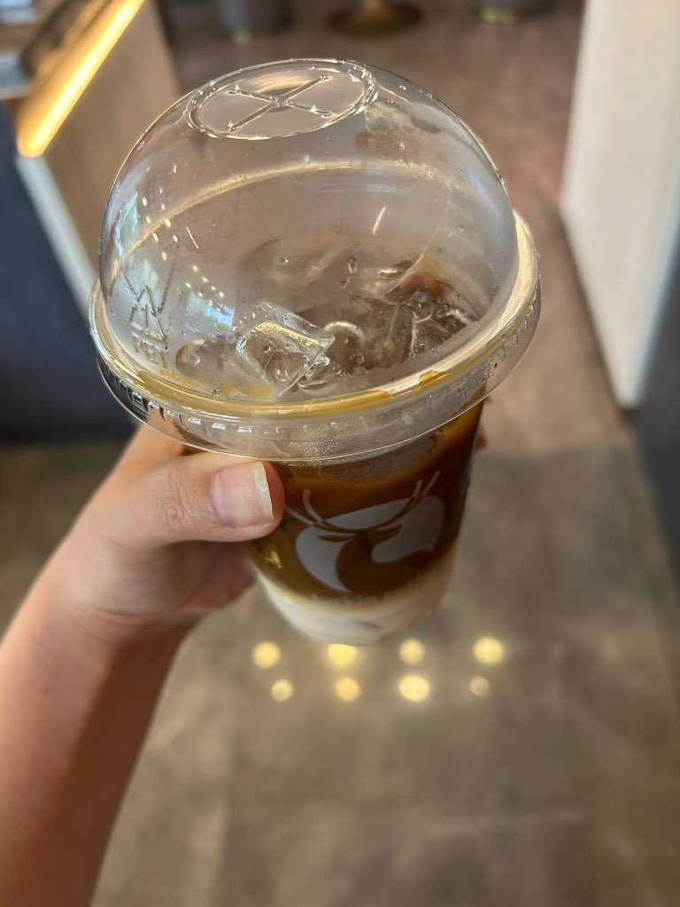 BayviewCommons's tweet photo. 睡醒一杯黑咖啡～ #青岛 https://t.co/LhVPzo9YuR