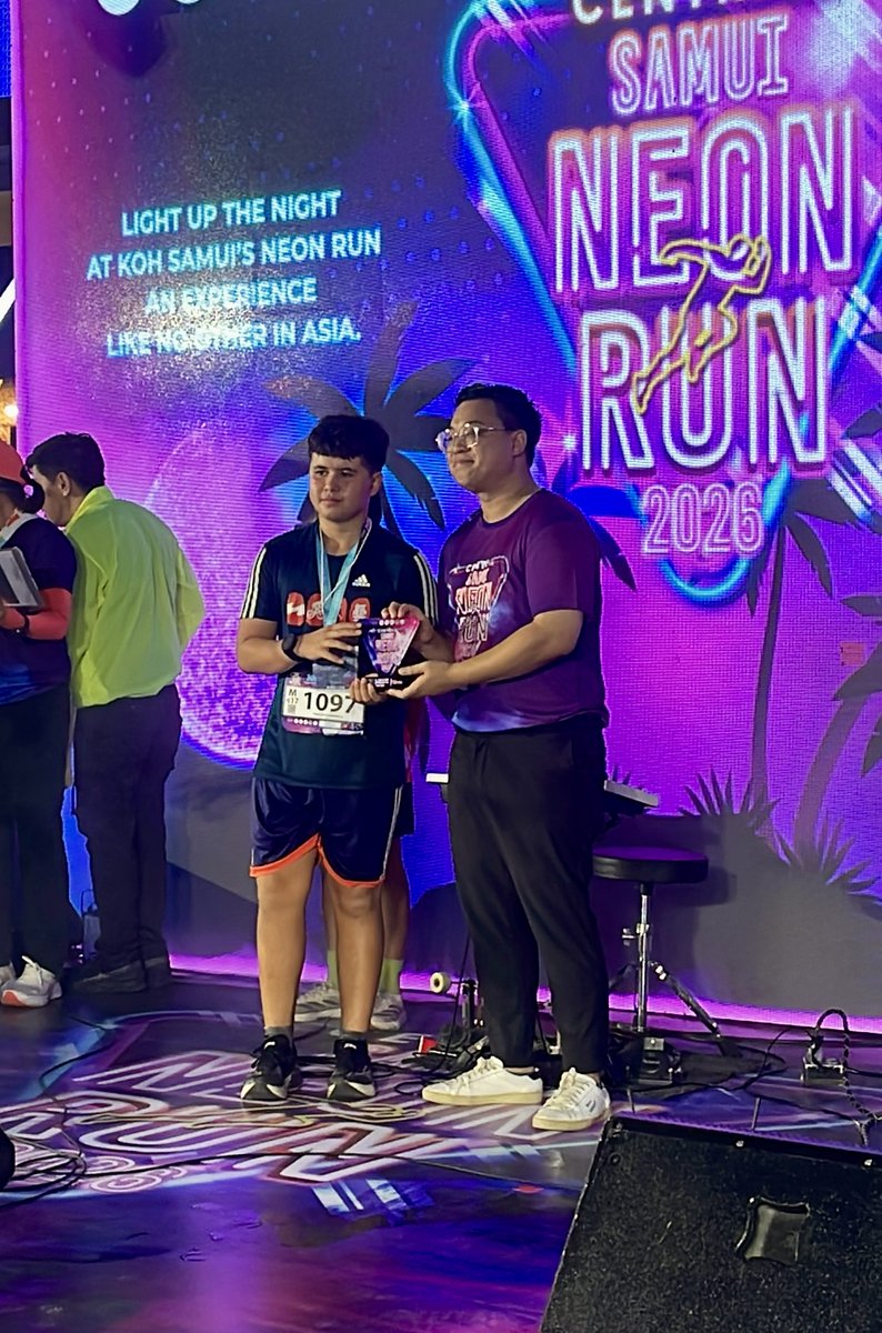 ISSamuiOfficial's tweet photo. Their hard work truly paid off as they took home well-deserved medals in both the 5km and 10km categories. It was a fantastic show of determination and athletic excellence. Congratulations to all the runners! https://t.co/OpzUAj0szU