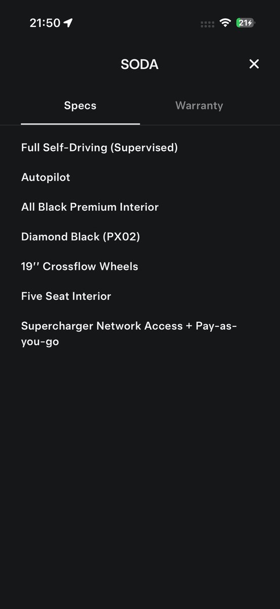 sxzz's tweet photo. 【🇨🇦温哥华出Model Y】因为下单了Cybertruck，现在正式出这台2026年1月的Tesla Model Y Premium AWD 带永久FSD
配置如图 内黑外黑
里程目前10600km
轮毂几乎完美 车身也没有明显剐蹭
有几乎全套Jowua配件+黑洛双层脚垫及天幕，卡片钥匙两个
价位7万+CAD 不适合想捡便宜的
因为目前提车要等4-5个月，加上FSD已停止买断。
个人或车商都可以，价高者得
随时可以看车交车 坐标Burquitlam
#Tesla #FSD