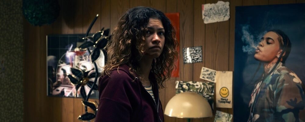 EntVoiceNews's tweet photo. Zendaya exits Sam Levinson’s “Euphoria” in a finale where characters die, scatter, or fade away https://t.co/4o7kNpjSm8 https://t.co/vBqc0Jg74E