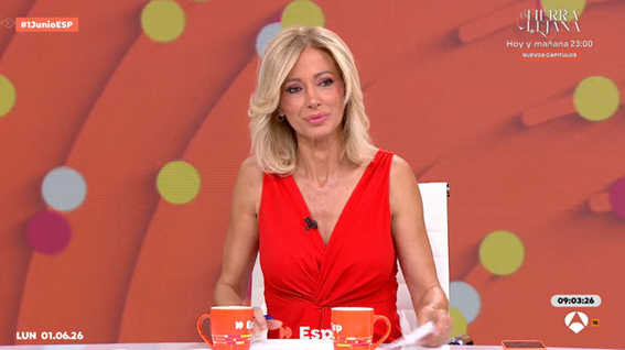 atresmediacom's tweet photo. #Audiencias I

🏅 @EspejoPublico es líder entre privadas subiendo al 13,1% de cuota (+2,6 puntos que hace una semana)

📺 Reúne a 322.000 seguidores de media y 1.850.000 espectadores únicos

📊 Gana también al programa de su competidor directo en coincidencia por +1,1 puntos (14% vs 12,9%)