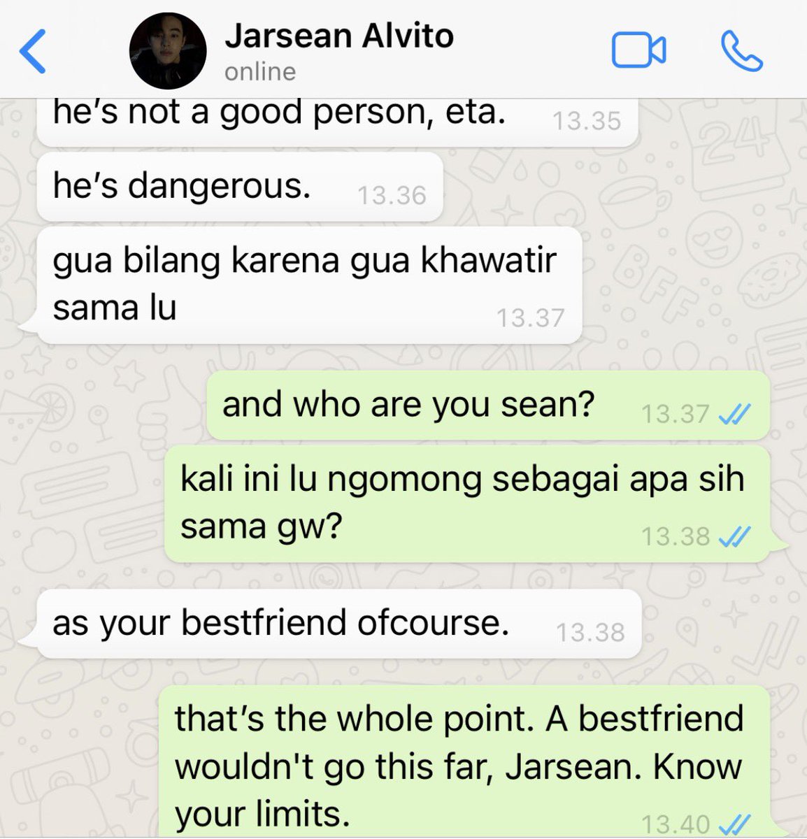 jjuyoiyoii's tweet photo. A DARE GONE WRONG 

Kiarro mendapatkan misi dari teman-temannya untuk mempermainkan Jarretha dalam waktu 7 hari dan mencampakkannya untuk mengacaukan fokus Jarsean—sahabat Jarretha sejak kecil. 

Tanpa disadari, semuanya semakin runyam. Entah bagaimana jalan keluar dari misi ini. https://t.co/AJYLVy8yJV
