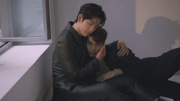 meltforsungjin's tweet photo. Nung sinimulan ko basahin mga AUs mo ms. @jhingness, hindi pa ako fan ng Got7, fan lang talaga ako ng stories mo, tapos si JB talaga fave ko. Ngayon na fan na ako ng Got7 at pinapanuod ko na MVs nila, lagi nahahatak ni Jackson yung mata ko. https://t.co/OVyXyvQMk3