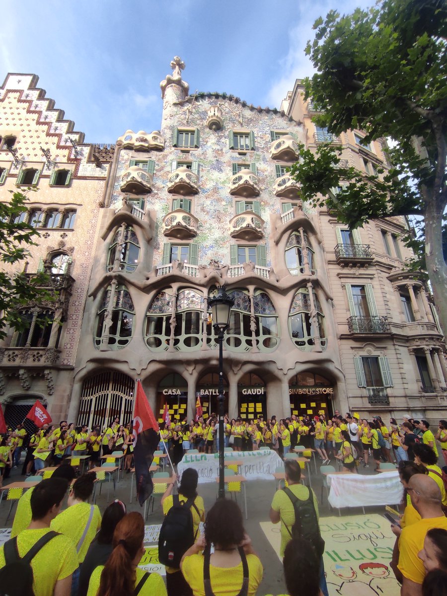 patufet321's tweet photo. #vagaeducativa #mareagroga #fckpsc #educació @CGTCatalunya @InterEducacio https://t.co/rxVn7bJ6qw