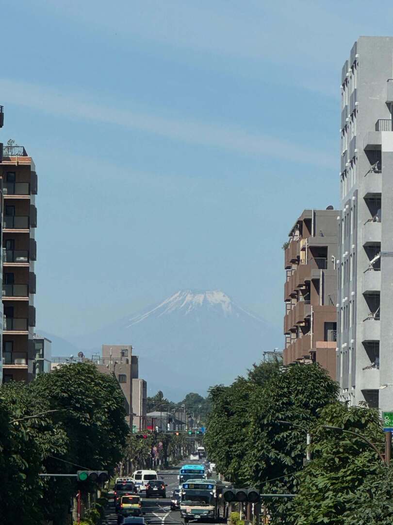 noanoa07's tweet photo. 2026.6.1 #東久留米駅からの富士山
朝と午後の2回見れました
#富士山 #東久留米駅 #富士山が見える駅
#富士山が見える https://t.co/6zPSXTlLFX https://t.co/vzbQnGtSJt