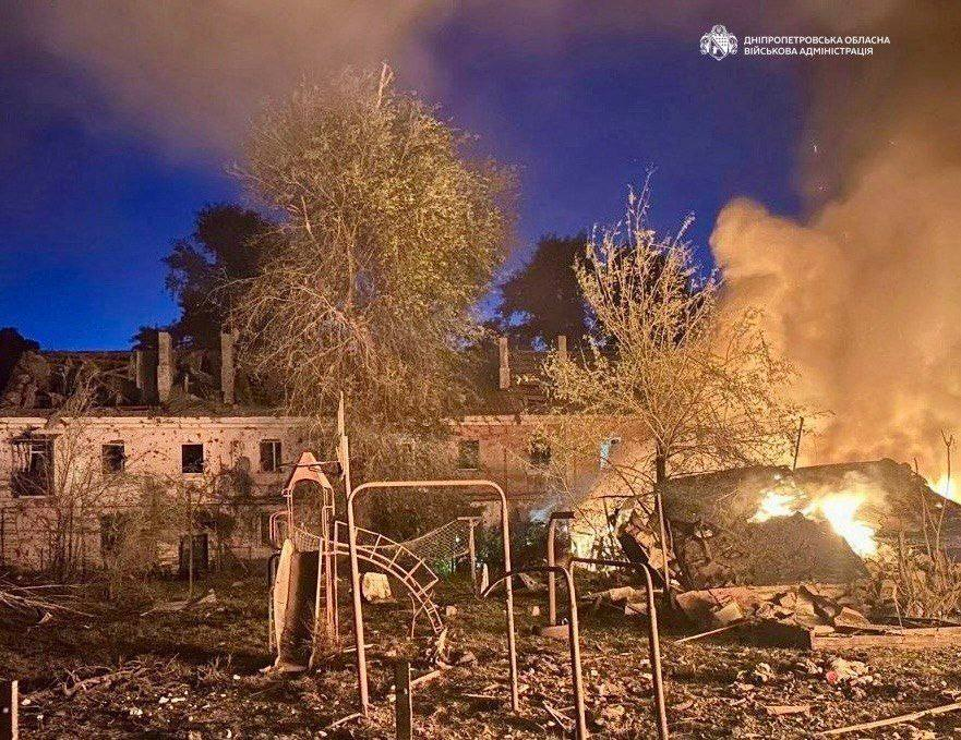 AnotherImret's tweet photo. @edmundmcmillen Nine people died from russns playing your game at night. One of the dead was a child and a rescuer. 36 people were injured. In Kyiv, 4 people died, 58 were injured.
It's just one night.
But I understand, selling the game is more important, right? https://t.co/c5wWbQUZG4