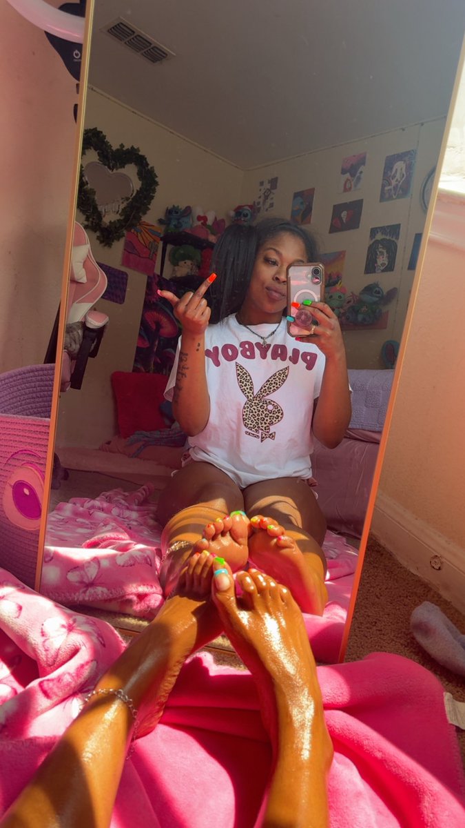 PrettyRoseth's tweet photo. What are you doing tonight let do a late night fun if you wanna suck this toes 💦💦😜CarPlay available too dm me

#chicagomeetups #chifreaks
#chimeets #chicagofreaks #chicagomeets
 #oakpark #oakbrook
#ChicagoVibes 
#ChiEnergy #WeekendMood #Joliet #Aurora #Naperville #Schaumburg https://t.co/teAT8aivtb