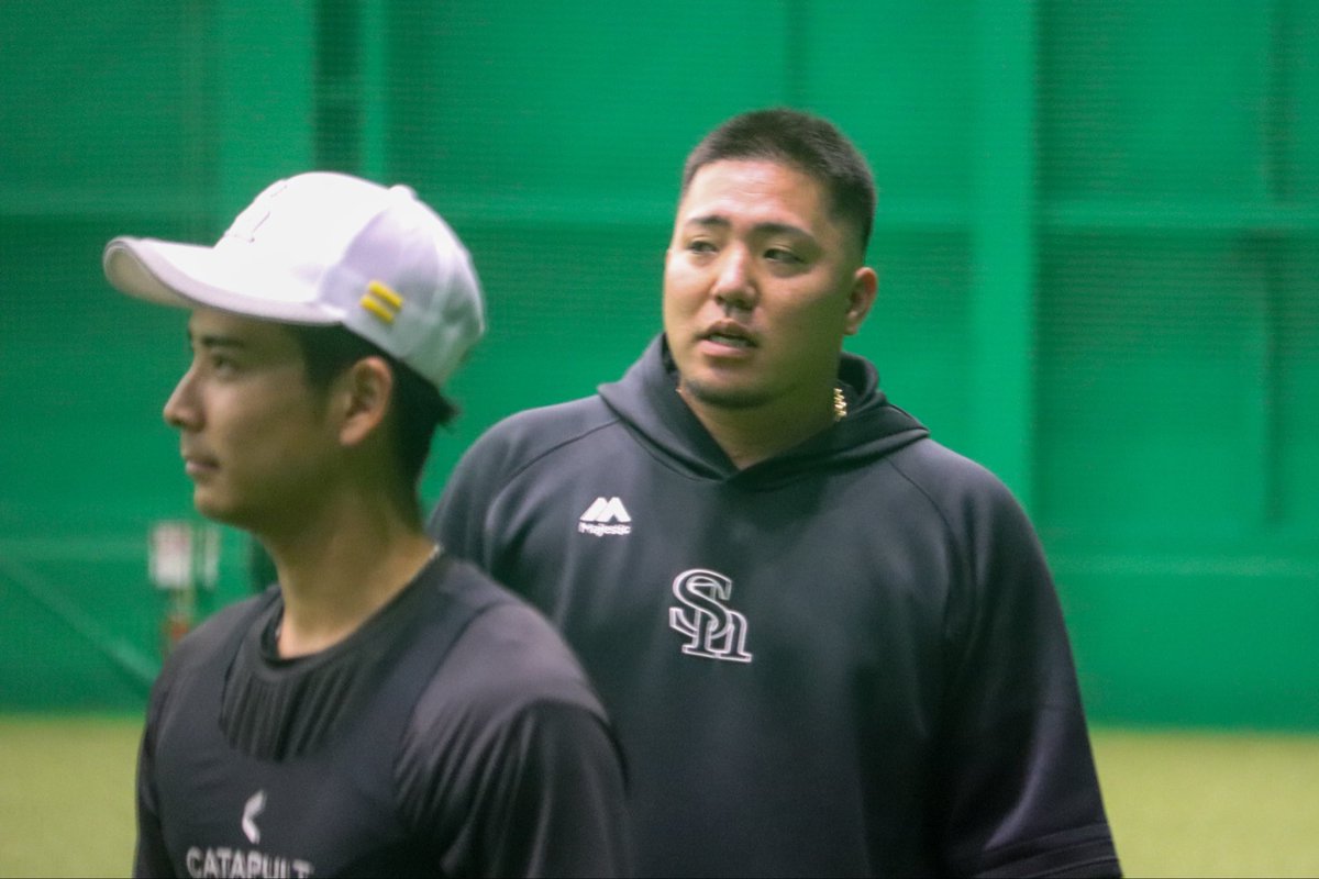 takafullc2's tweet photo. 6月2日、SGL
2軍の集合で確認できたメンバーです。

岩井俊介、大江竜聖、中村稔弥、大山凌、大竹風雅、木村大成、大野稼頭央、相原雄太、岡田皓一朗、北斗

渡邉陸、嶺井博希、石塚綜一郎、牧原巧汰

ジーター・ダウンズ、山川穂高、秋広優人、石見颯真、藤野恵音、山下恭吾、西尾歩真

笹川吉康、大泉周也

※敬称略

追加で確認できれば続報します。