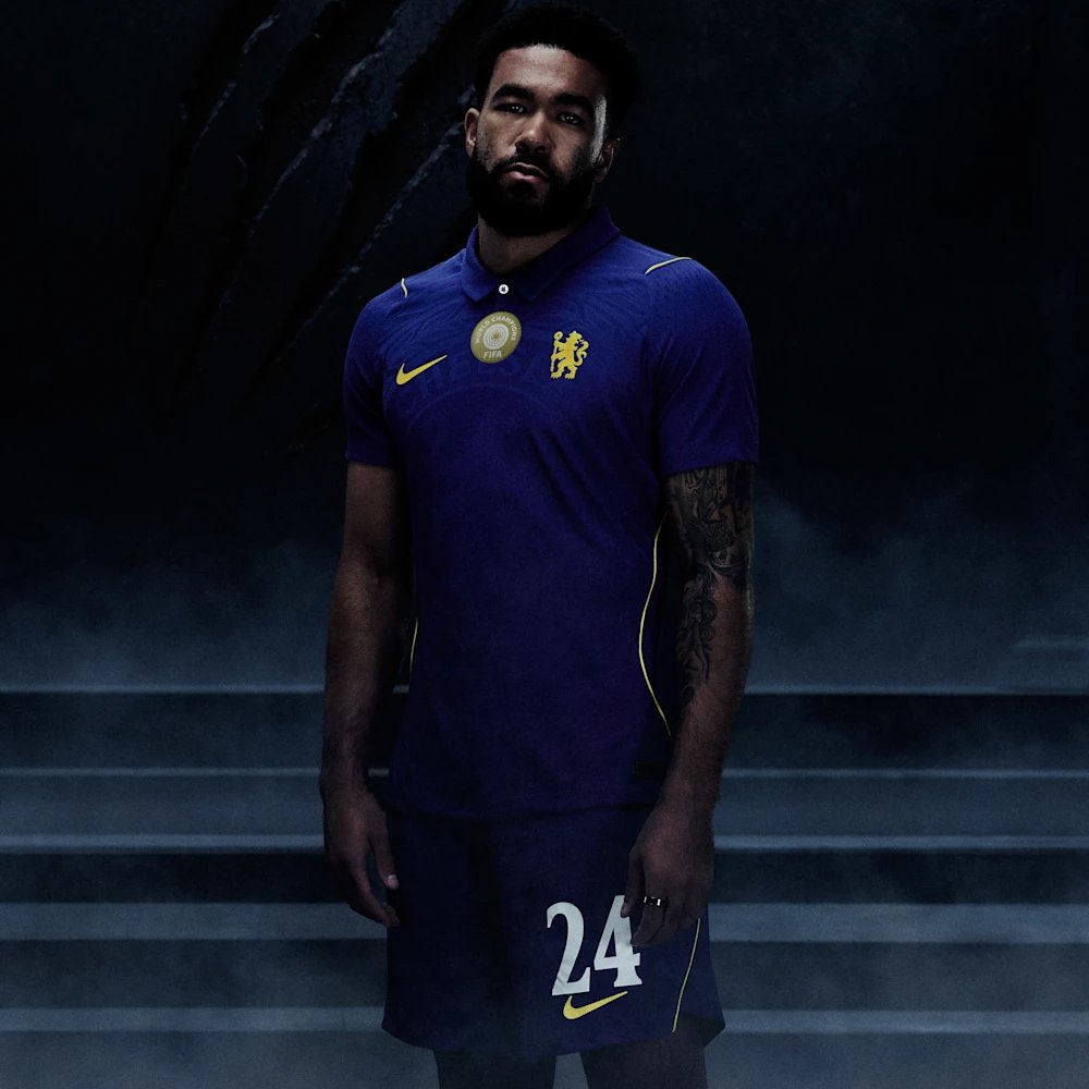 Blue_Footy's tweet photo. Rate the new home kit 1️⃣-🔟 https://t.co/X0a4DzynwS
