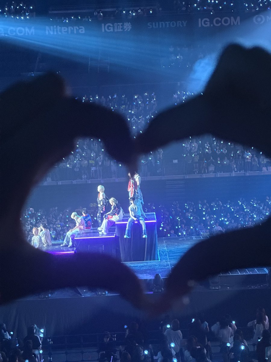 Meowkitty____'s tweet photo. 평생 좋아해주마 https://t.co/FUO6Yu5dWr