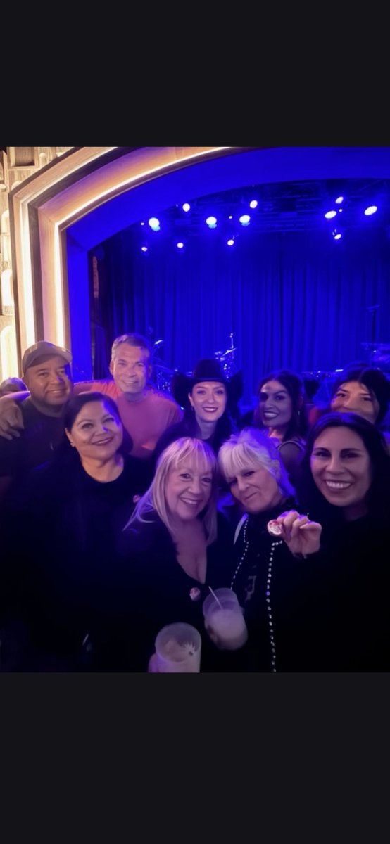 nightlounge24's tweet photo. Friday night @KinkyTheBand 🎉
Great show as always! ❤️‍🔥💖❤️‍🔥 https://t.co/gqBRMt32Ak