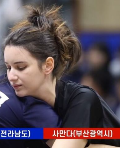 funzblossom's tweet photo. 전국생활체육 여자씨름대회.
사만다 선수??
(출처: sports 1 tv) https://t.co/NqrZoD2Swk