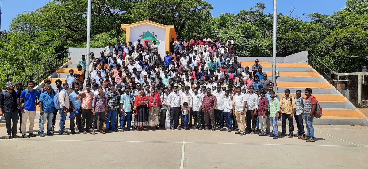 DILLIBA5432514's tweet photo. #rrb_groupd_result_do
#CCAA SOUTH ZONE

The Railway Administration and the Telangana High Court must step forward to resolve this case Expeditiously and provide Employment opportunities to the affected apprentice students.
We Want justice to all Apprentices in India.. https://t.co/ICFy3zmuU0