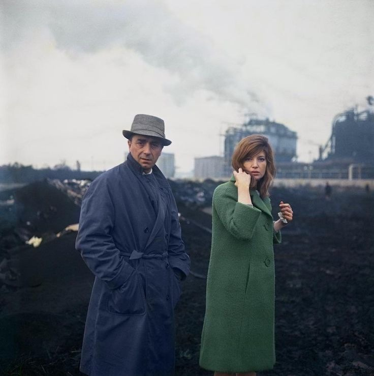 distractedfilm's tweet photo. "When we find ourselves up against practical obstacles that can’t be overcome, we must go forward. You either make the film as you can or don’t make it at all."  

- Antonioni  With Monica Vitti here, The Red Desert.

cu https://t.co/pflqERSvMQ
