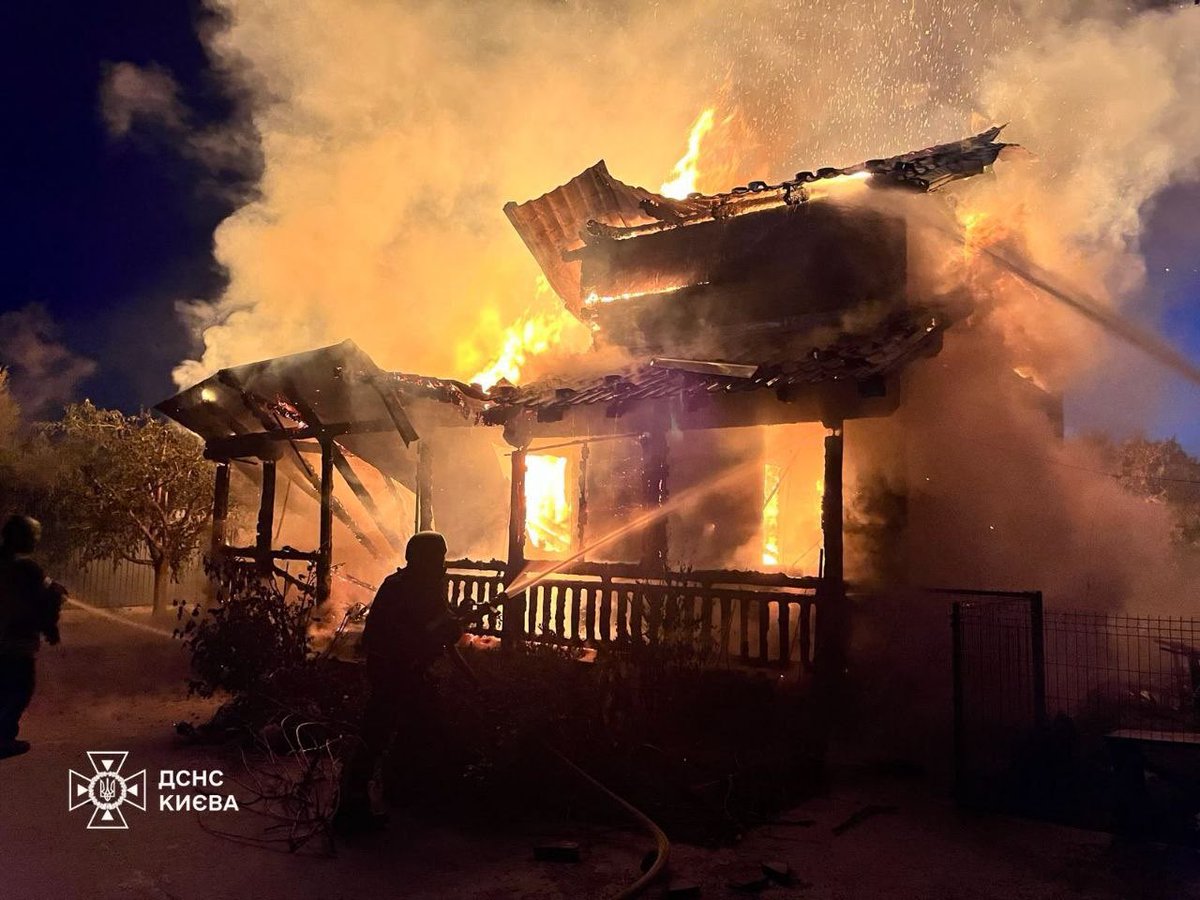Jlarse02's tweet photo. There are no words left to describe the russian terror… How much more must Ukraine endure? Europe should have acted long ago. Close the sky NOW! Slava Ukraini🇺🇦. #CloseTheSkyOverUkraine https://t.co/Vg5N56by6F