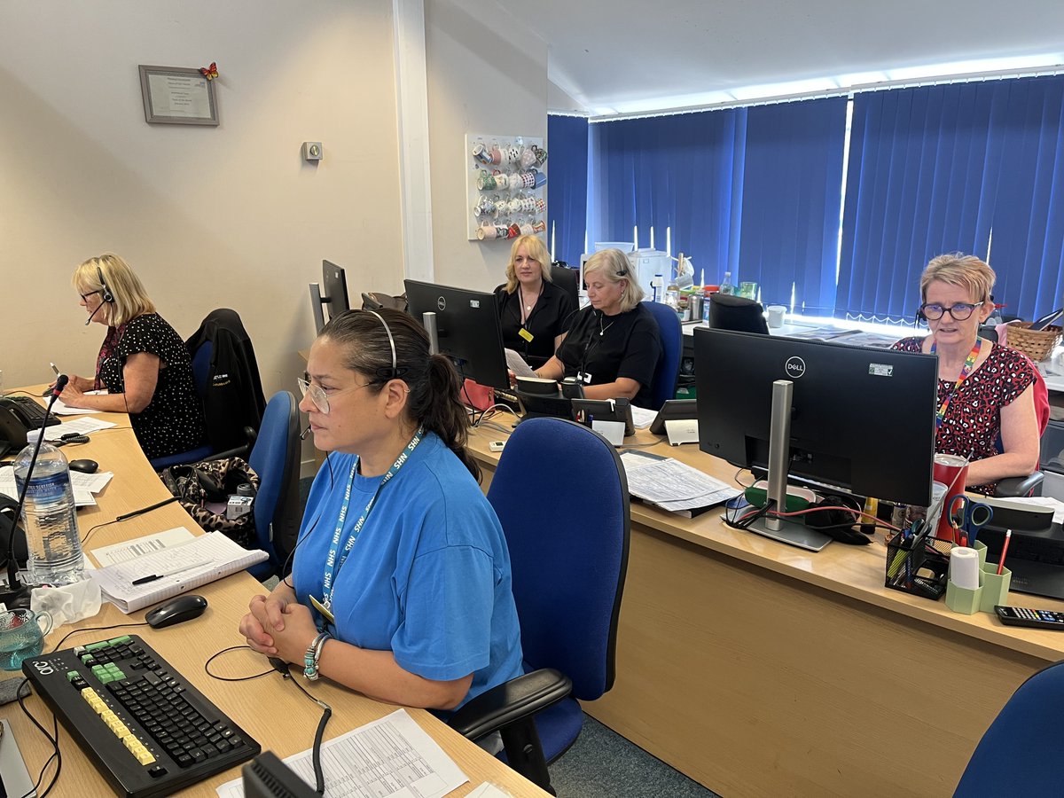 MTWnhs's tweet photo. 📞 50,000 calls a month 
🧑‍🤝‍🧑 Twenty-three colleagues
🕛24 hours a day, seven days a week.

Meet the Switchboard team at Maidstone Hospital who work to ensure every call is answered and every message reaches the right place.

Read more: https://t.co/kOawuVCay5 https://t.co/2H9h4njqAQ