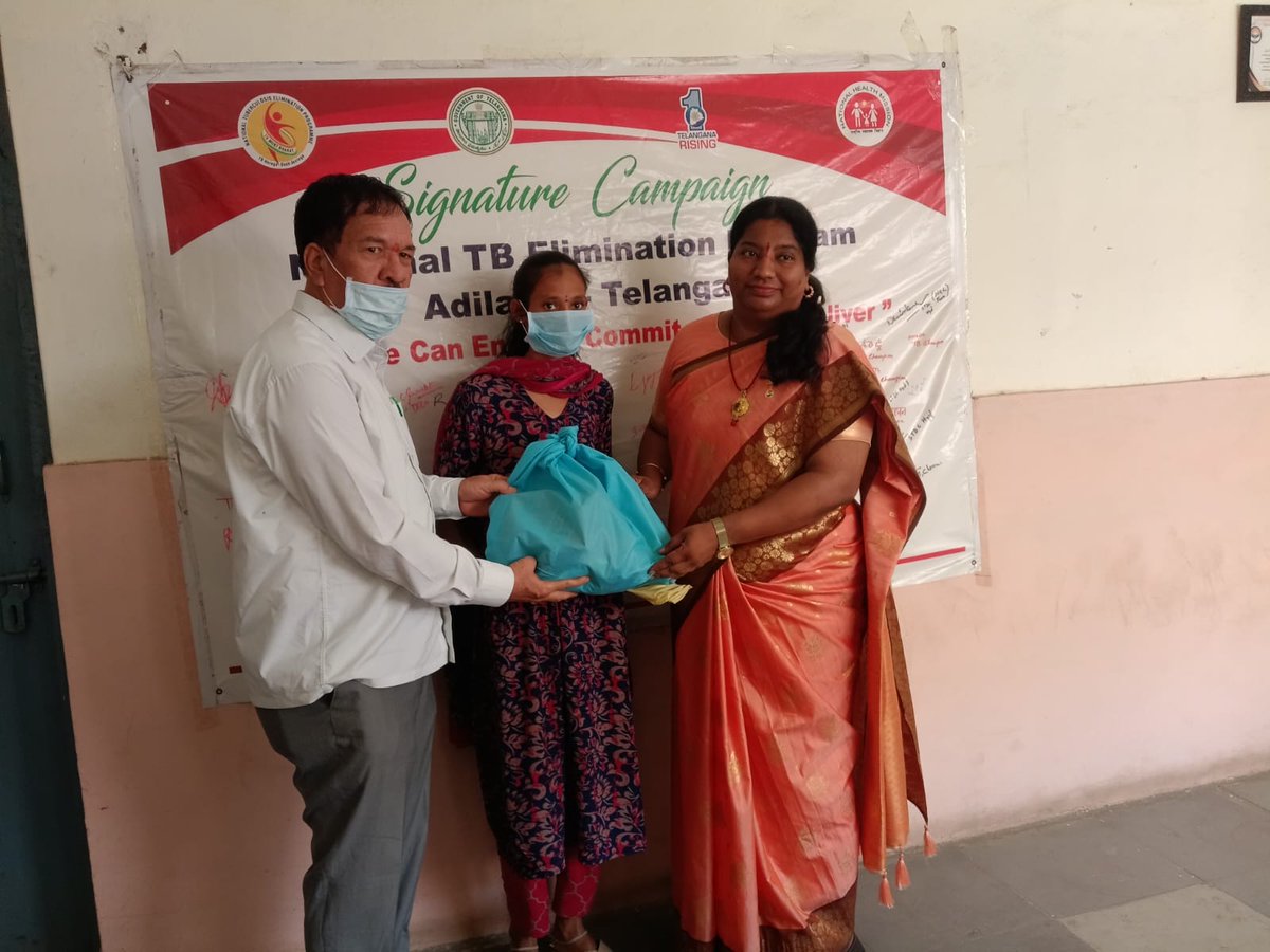 dtotsadb's tweet photo. On Ocassion of Telangana Formation Day, food basket distribution,felicitating staff,appreciating teamwork in journey of #TBMuktBharat-Gaon Gaon Sheher sheher
@Collector_ADB @dmhoadilabad @StateTb @POITDAUTNOOR @TribalAffairsIn @TbDivision @ddgtb2017 @ddgtbctd @TBHDJ @nishantjeph https://t.co/M3PkpjsJ3O
