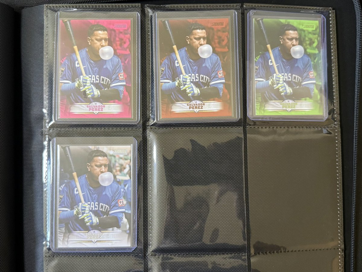 BigMav955's tweet photo. Putting a few cards away in our #RoyalsPC this morning, and this started to develop……someone please talk us out of trying to chase a rainbow😄
#thehobby https://t.co/Z7CeVVegSs