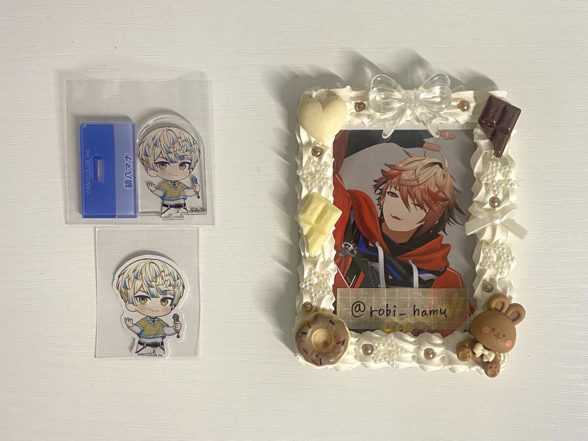 robi__hamu's tweet photo. @2 【交換・譲渡】にじさんじ チョコエッグ2 クリアスタンド ダイカットシール

譲）画像1〜2枚目

求）画像3枚目求のものor250円+送料
無印は1点のみ求

▶︎ 🚹は💖との交換のみ
▶︎ 2点まとめての方優先
▶︎ 郵送のみ

引用元までお気軽にお声がけください。 https://t.co/bBsuZirlYj