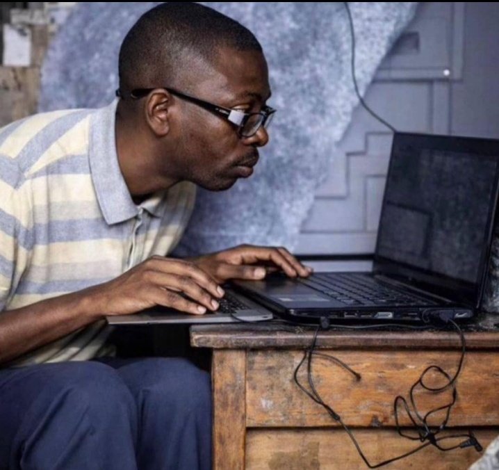 hidden_889's tweet photo. “I’ll just scalp for 5 minutes.”
7 hours later
still staring at NAS100
#forex 
#FXNG
#Trading https://t.co/Zu5AZ9mVtg