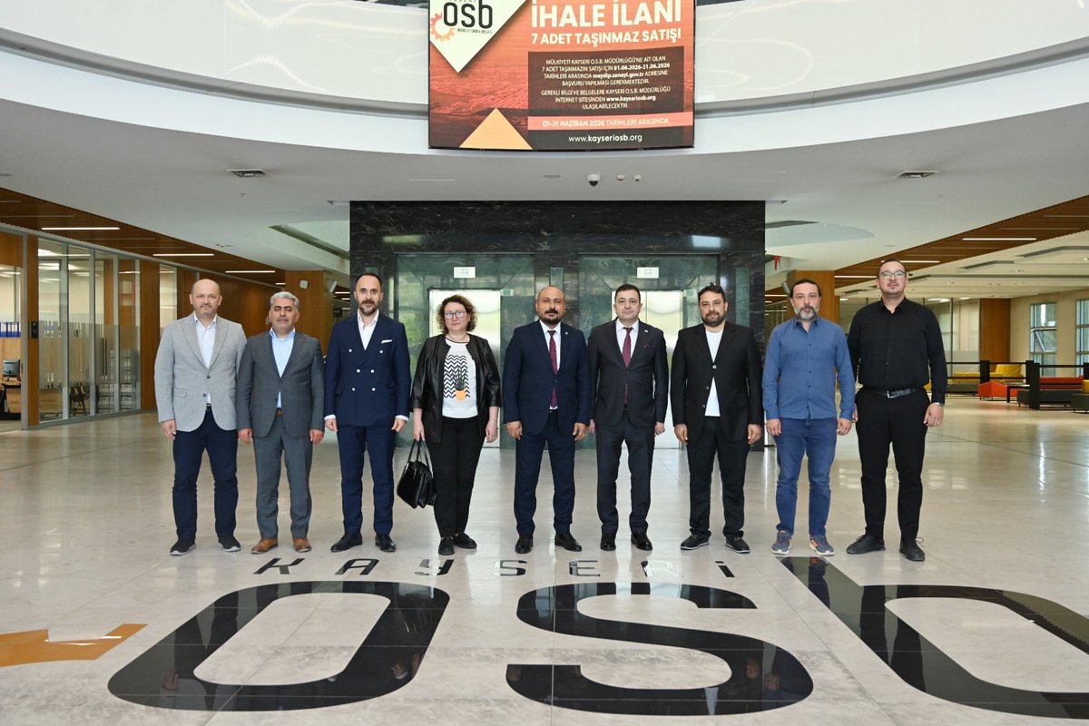 KayseriOSB's tweet photo. Kayseri OSB Başkanımız Mehmet Yalçın ve Yönetimi hayırlı olsun ziyaretinde bulunan Makine Mühendisleri Odası Başkanı Sn. Süleyman Varol ve Yönetimini konuk etti.
Nazik ziyaretleri için teşekkür ederiz.

Haberin detayı için 👇🏻

https://t.co/INgxepRH0s https://t.co/Y3DzT1xkIy
