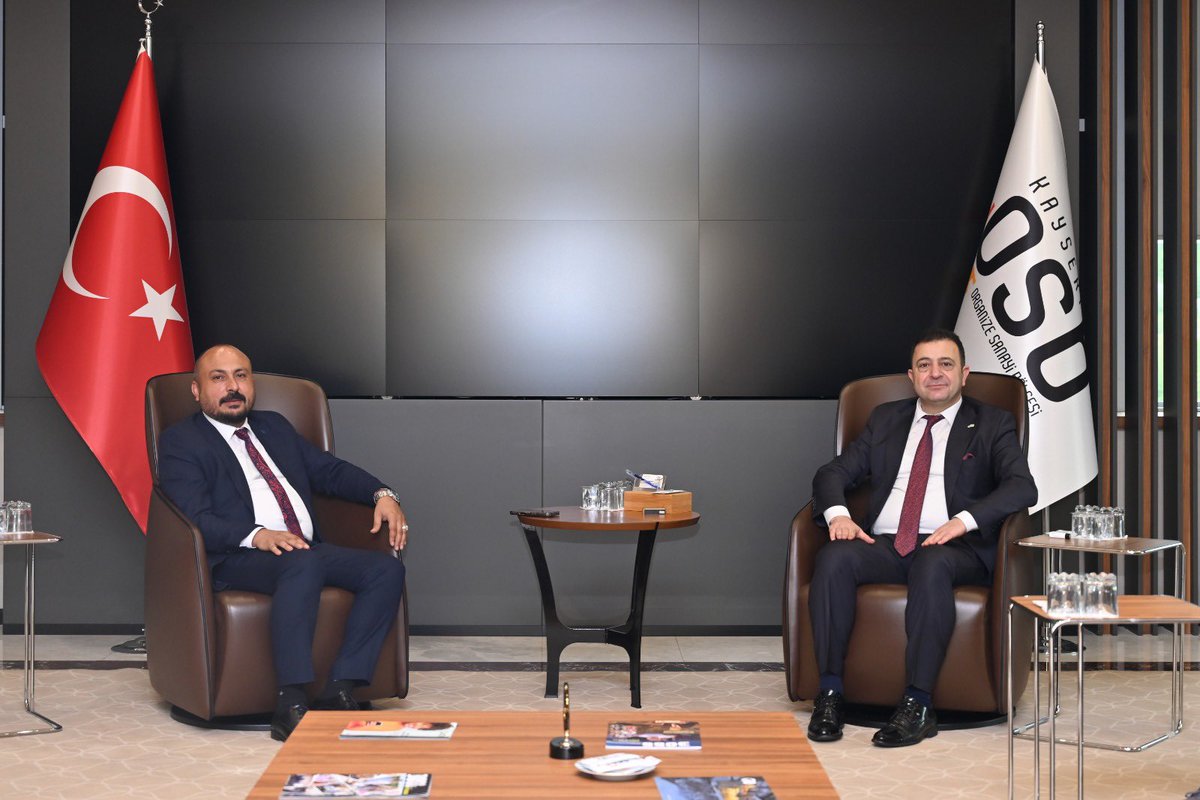 KayseriOSB's tweet photo. Kayseri OSB Başkanımız Mehmet Yalçın ve Yönetimi hayırlı olsun ziyaretinde bulunan Makine Mühendisleri Odası Başkanı Sn. Süleyman Varol ve Yönetimini konuk etti.
Nazik ziyaretleri için teşekkür ederiz.

Haberin detayı için 👇🏻

https://t.co/INgxepRH0s https://t.co/Y3DzT1xkIy