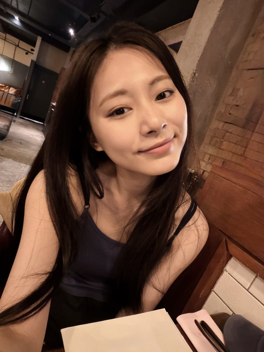 TzuSupportTeam's tweet photo. Cutie Tzuyu 🫶🏻 https://t.co/Qi5IwhFRTY