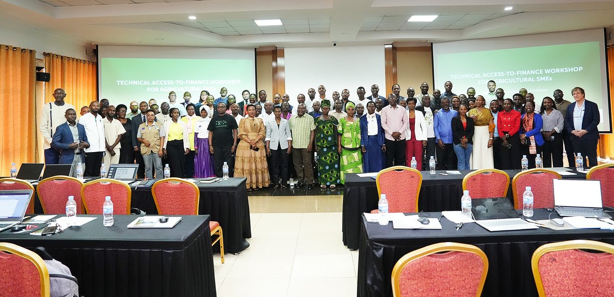 AFRwanda's tweet photo. Last week, together with @LUinKigali and @EUinRW, we hosted a technical access-to-finance workshop for agricultural SMEs in #Kigali under the Kwihaza and Kungahara projects.

The workshop brought together financial institutions, government representatives, development partners, and agricultural SMEs to explore available financing opportunities, address barriers to access, and strengthen linkages between SMEs and financial service providers.

The discussions also facilitated direct engagement between SMEs and financial institutions, helping to identify practical solutions to improve access to finance across #Rwanda's agricultural sector.

#Accesstofinance #Agriculturefinance #SMEs