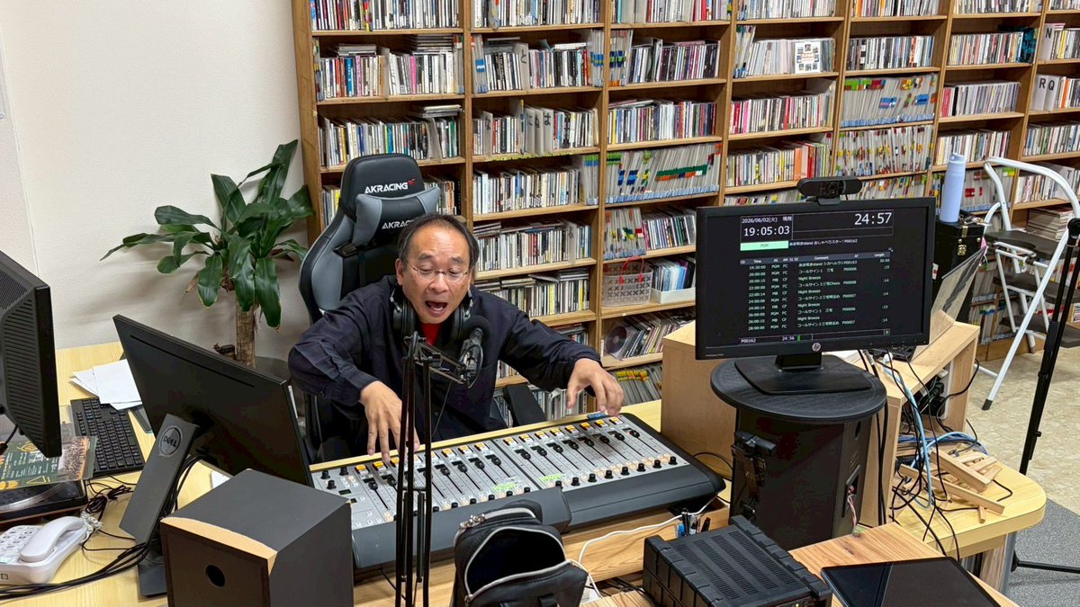 T_Academy's tweet photo. 【ラジオ出演📻】
収録したラジオ番組が公開されています！

収録では楽団の紹介や定期演奏会のお話に加え、生演奏もさせていただきました🎺🎶

YouTubeからご視聴いただけますので、ぜひご覧ください✨ https://t.co/n1oek7zRiv