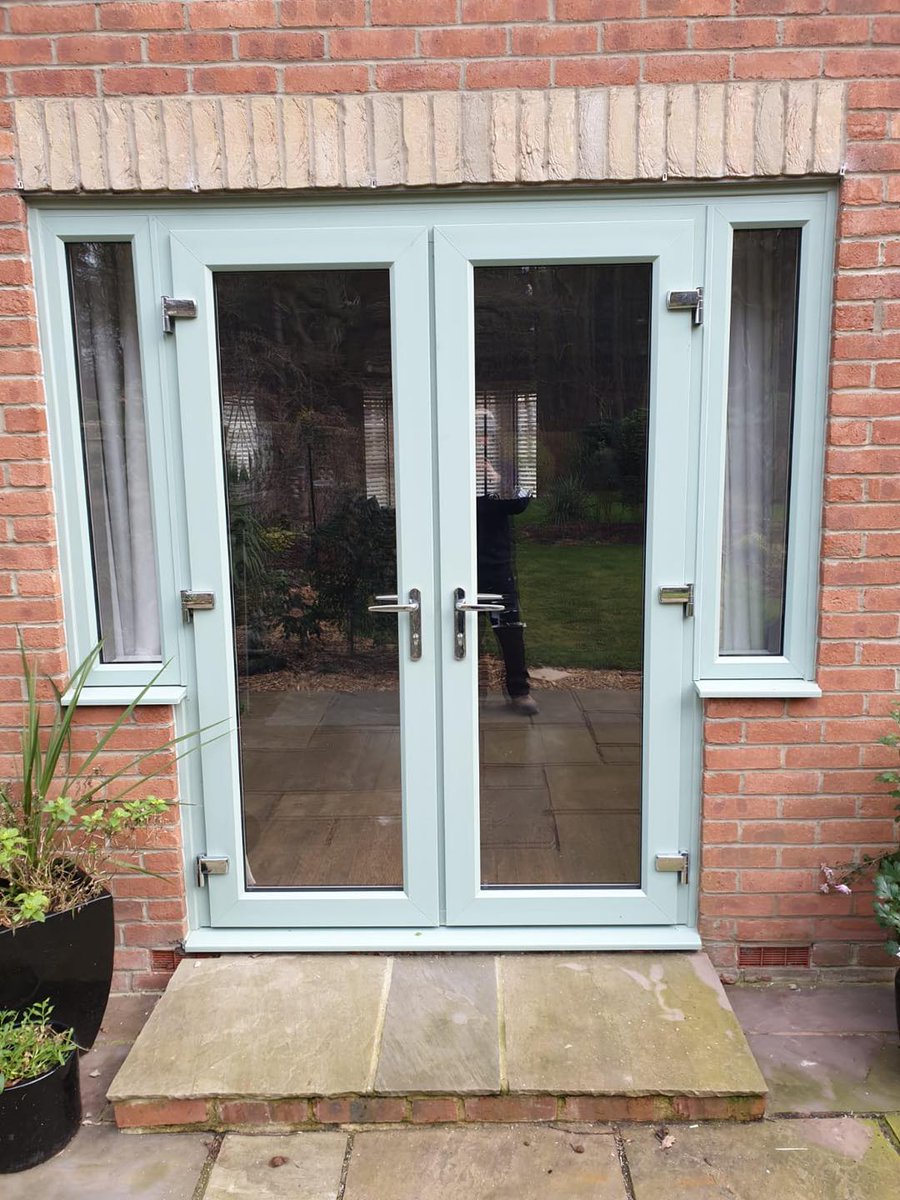 UltiWindows's tweet photo. Why choose Ultimate Windows French Doors?
Flood your home with natural light through expansive glass panes whilst keeping energy bills low with our thermally efficient 70mm multi-chambered profile.
https://t.co/If5BOduFsc https://t.co/mDCKWTw7xd