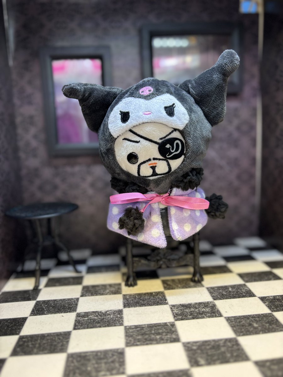 badmanafluence's tweet photo. yesterday I went to record some stuff in Shibuya and found this area…

enjoy more Kuromi Majima https://t.co/C4MG1oJ3xX