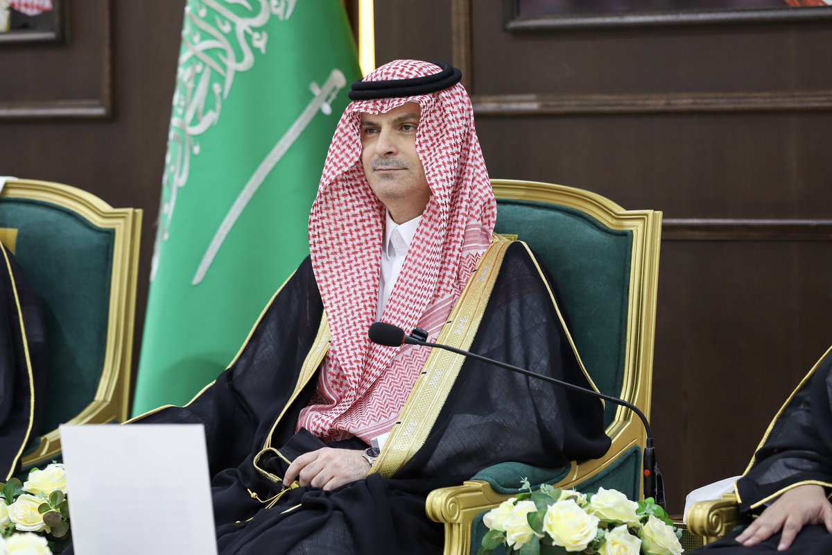 JoufUniversity's tweet photo. برعاية وحضور سعادة رئيس الجامعة أ.د. محمد بن عبدالله الشايع وفي أجواءٍ أخوية جسّدت قيم الألفة والتواصل، وعزّزت روح الانتماء والتلاحم بين منسوبي الجامعة، #جامعة_الجوف تقيم حفل معايدة لمنسوبيها بمناسبة #عيد_الأضحى_المبارك للعام 1447هـ. https://t.co/4dNUVVhGBr