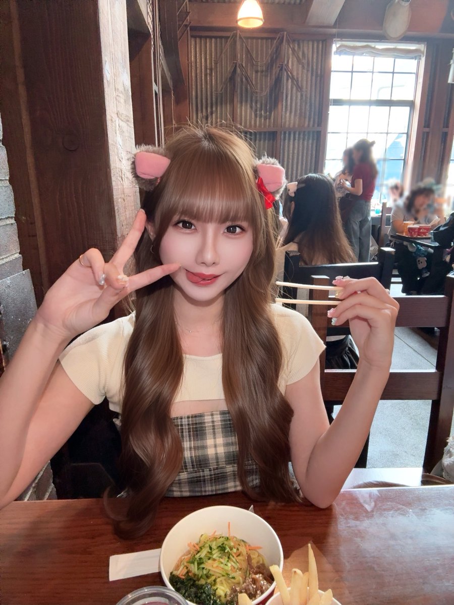 pakupakQ_Qchan's tweet photo. 誰と行ったでしょう‼️‼️⌒(❛ᴗ❛)⌒ https://t.co/Sp7jtDVulq