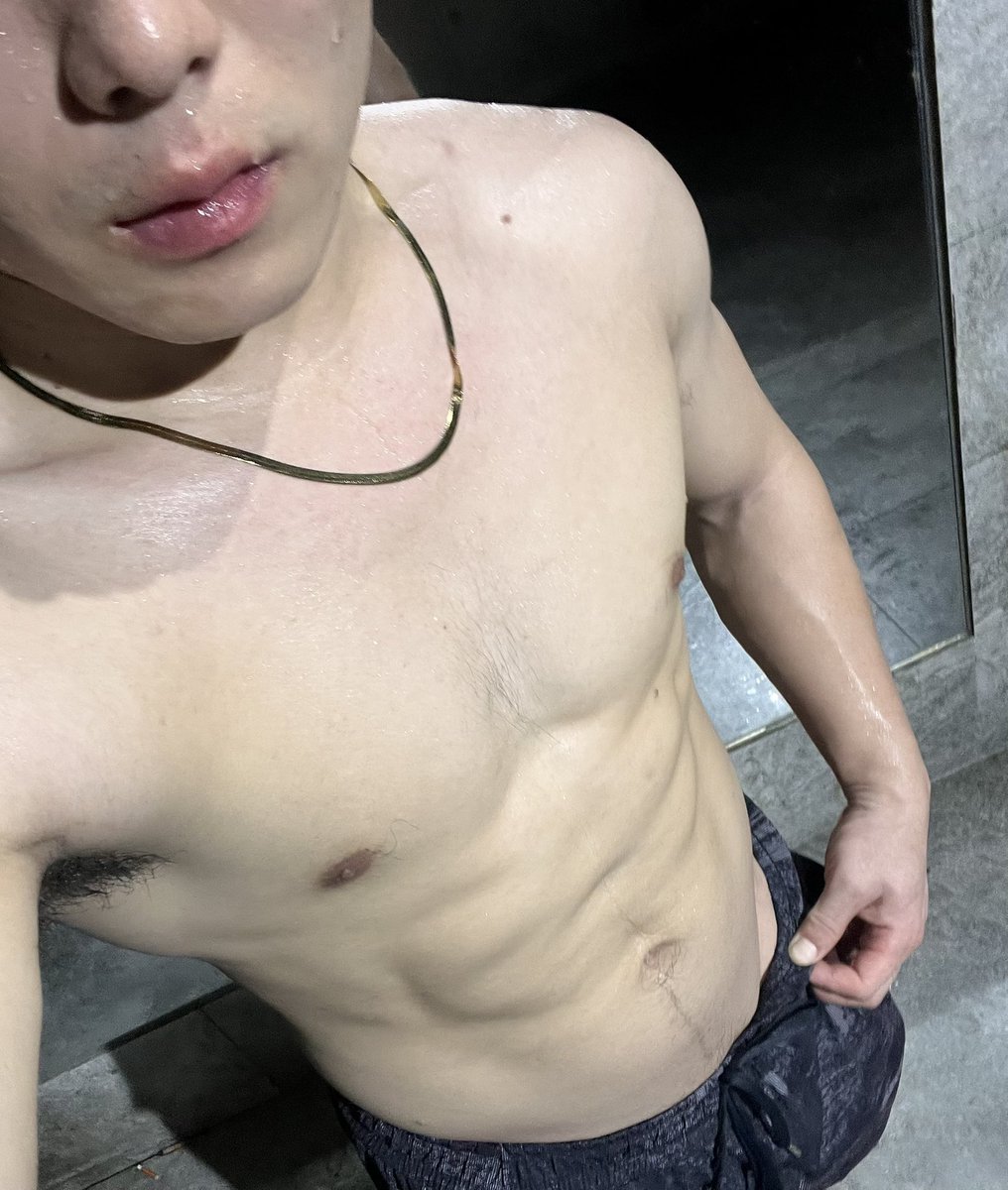 Rockc8sl's tweet photo. 不停歇 #三亚 https://t.co/Tdxn1lIqqZ