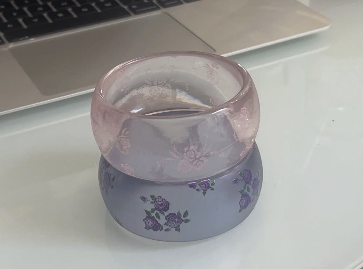 ___snim's tweet photo. 이 뱅글 머지요 넘예 https://t.co/AQayZri9XT