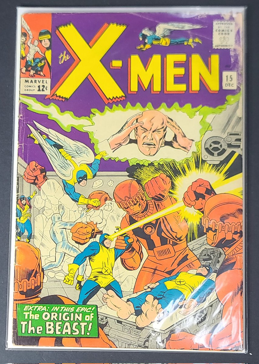 KnottsComicLots's tweet photo. One from the Personal Collection I caught out in the wild! 
Uncanny X-Men Number 15 (1965) *Origin Of Beast *First Appearance of Master Mold *Second Appearance of Sentinels 
#xmen #comicbooks #raw https://t.co/iE88hl8qet