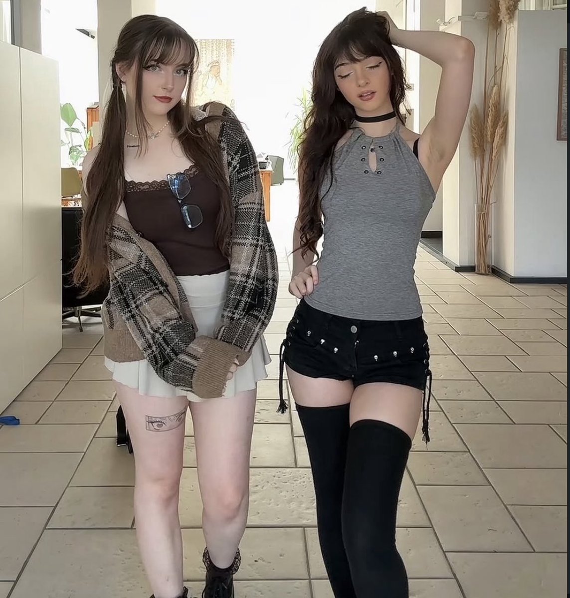goon4celebi's tweet photo. I swear they looked at me first #armpits #goddess #wankchat https://t.co/PTNUvCZJNC