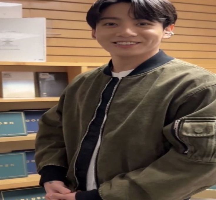 starshinehobi's tweet photo. can we just stick to making random threads like "bts as trees"/"bts as cuisines" instead of starting new discourses out of sheer boredom https://t.co/kH09h8IUTQ