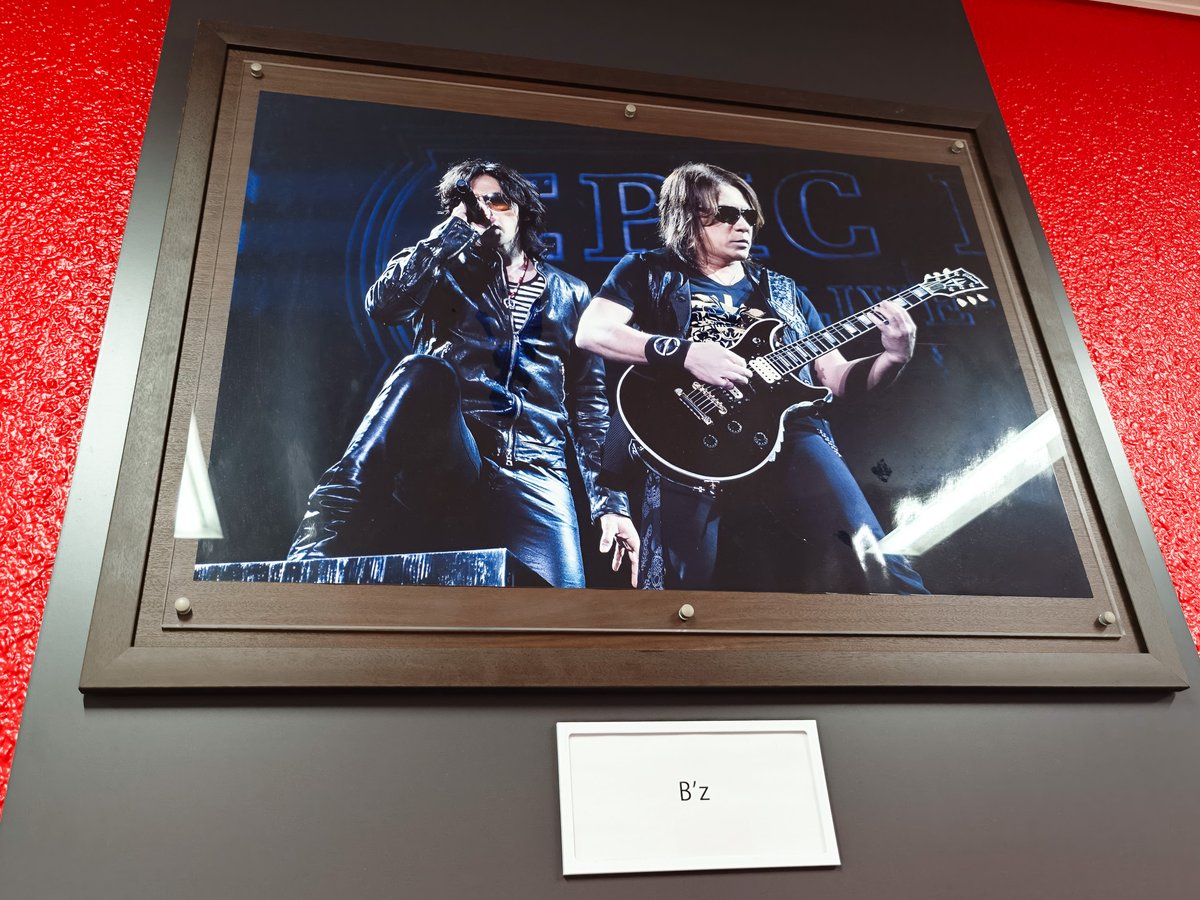 kiyoshi_1031's tweet photo. "B'z LIVE-GYM 2026 -FYOP+-"
横浜アリーナ公演終了！！
ありがとうございました！！

横アリはお客さんとしても行ったことがなくて、もちろん演奏も初めてでした！

大阪城ホールに似たやりやすさ✨
弾いてて気持ちよかったです！

いよいよラストスパートやああ🔥🔥

#Bz #LIVEGYM2026 #FYOPplus https://t.co/AOe70685KU