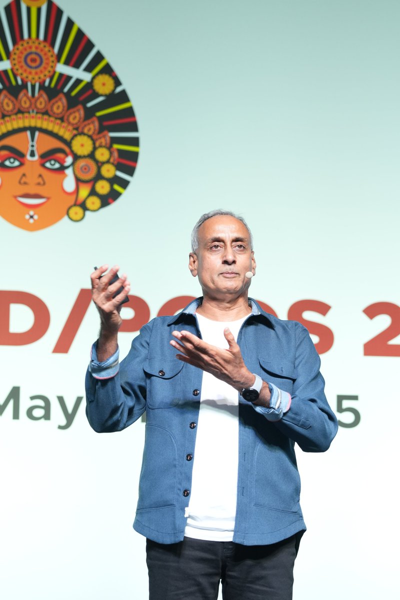 SIGMODConf's tweet photo. #SIGMOD2026 Day-3: Morning Plenary Keynote talk by Prabhakar Raghavan (Google): Can AI assist in Mathematics and Computer Science research?

#SIGMODPODS2026 #keynote #sigmod #database #research #bengaluruevents https://t.co/OAPBLneaMH