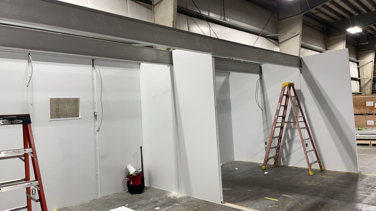 LuisFaModular's tweet photo. Experience the power of customization with modular building! 🏗️ Tailor your space to reflect your brand and boost productivity. What unique features would your dream workspace have? Let's get creative! #ModularBuilding #BuildYourFuture https://t.co/T8k8KIsDEj
