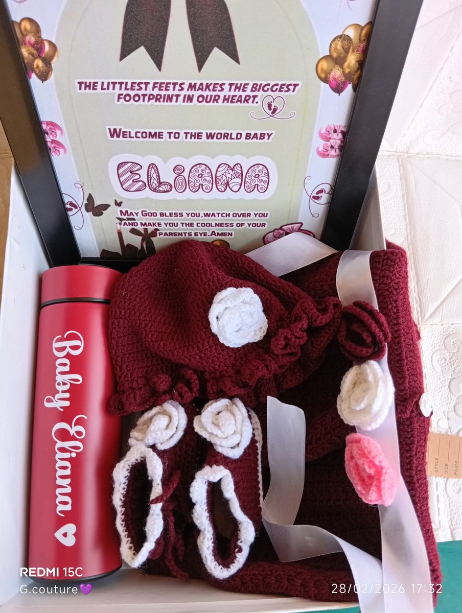 kaothar_craftit's tweet photo. Spotted one of our handmade crochet pieces beautifully packed as part of a newborn gift 🥹🧶✨
Not the regular baby package 😍 
Featuring a temperature flask, frame and our crochet piece by K’s Craft ✨
#Kaothar_craft_it #baby #crochet 
 
Beautifully packaged by @GholibahCouture https://t.co/BOpv2EvmKt